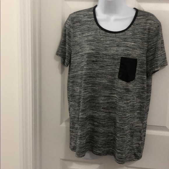 PINK Victoria's Secret Tops - PINK Victoria’s Secret T-shirt Sz L